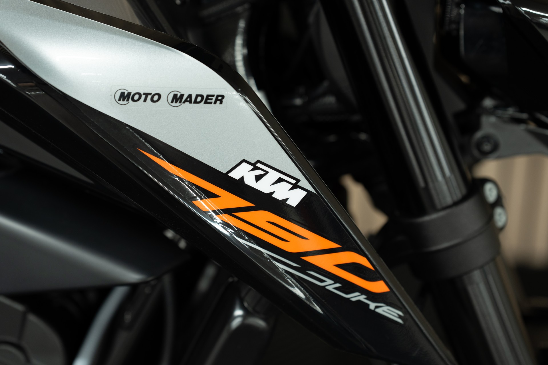 KTM 790 Duke-image-6