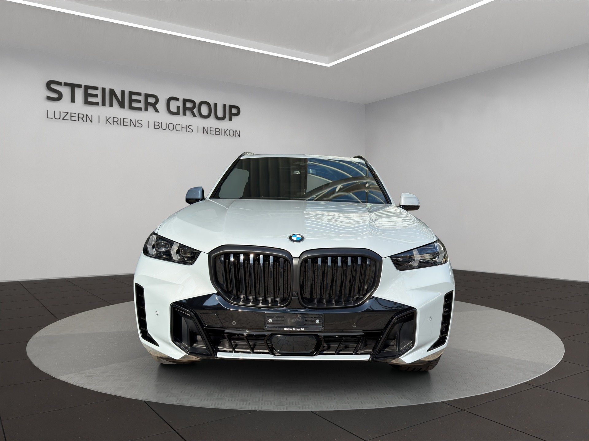 BMW X5 xDrive 48V 30d M Sport Pro Steptronic-showroom-element-1