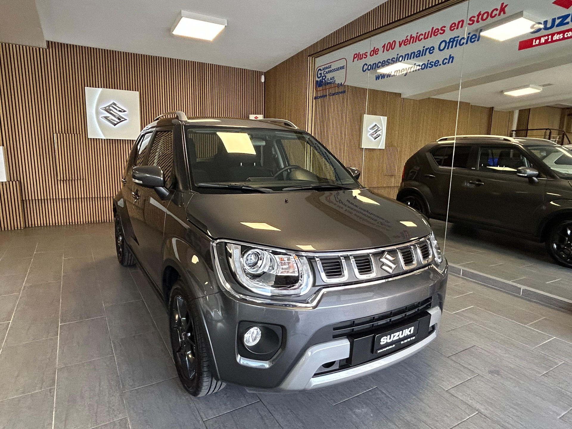 SUZUKI Ignis 1.2 Generation Top Hybrid-showroom-element-1