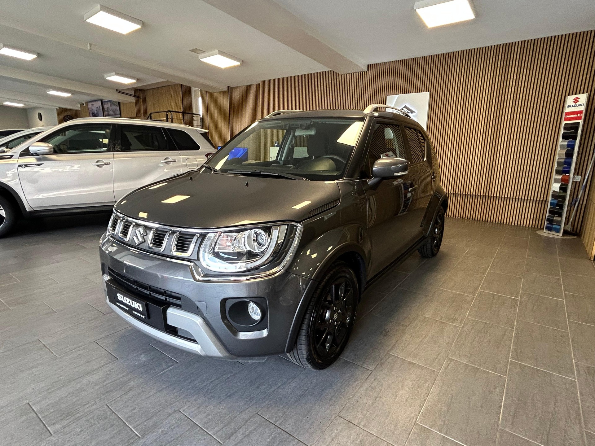 SUZUKI Ignis 1.2 Generation Top Hybrid-showroom-element-3
