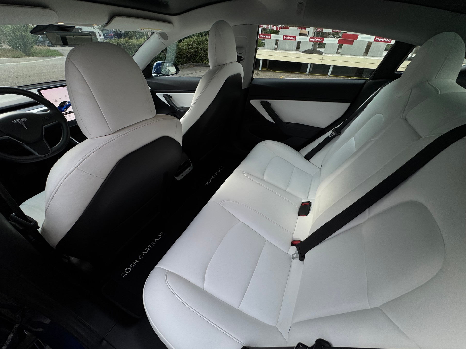 TESLA Model 3 Long Range Dual Motor AWD-image-9