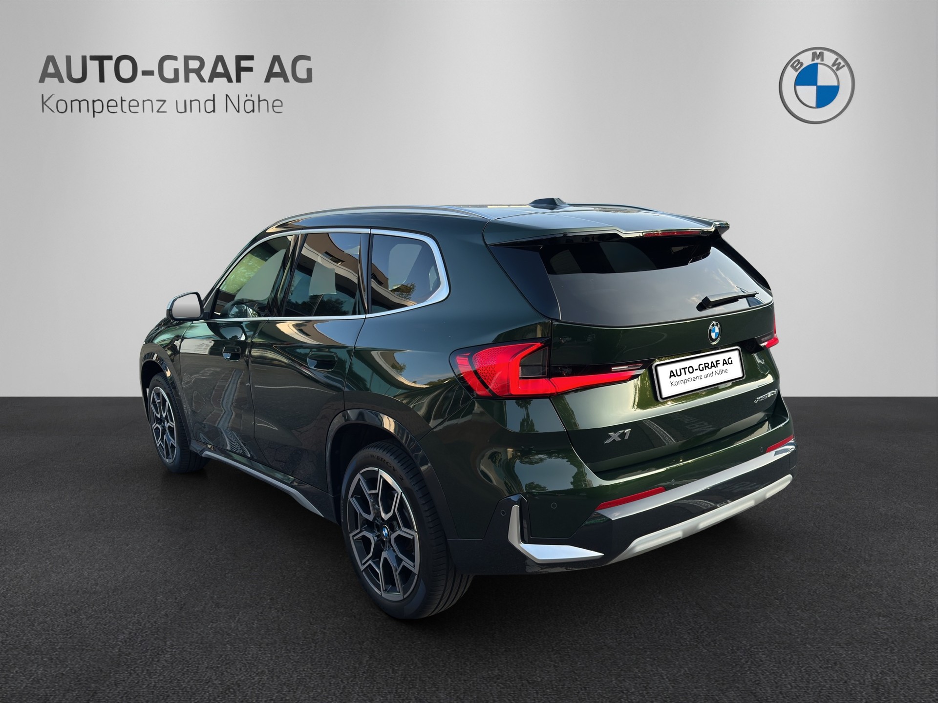 BMW X1 20d xDrive X Line-showroom-element-2