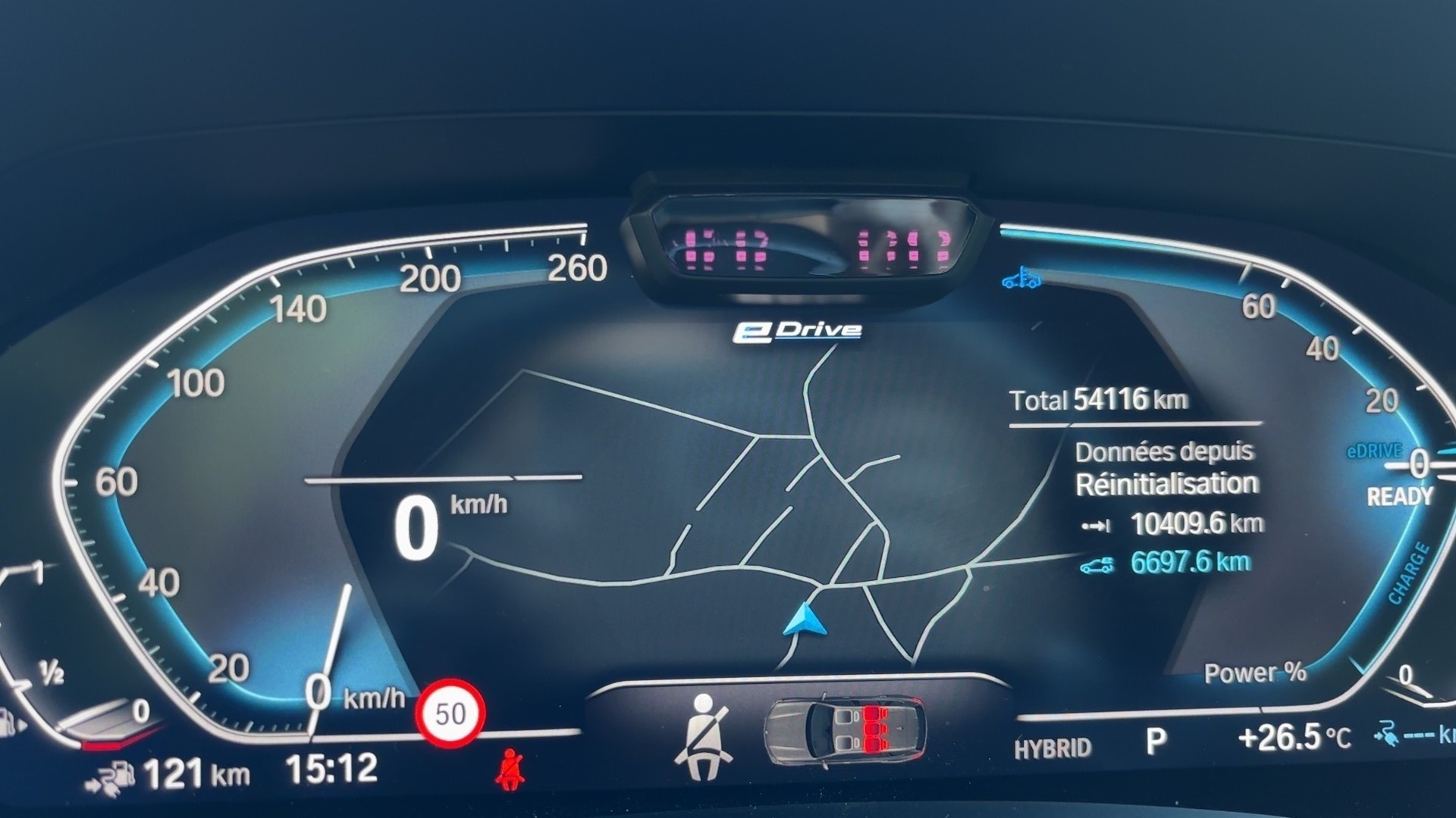 BMW 330e Touring xDrive Steptronic M Sport-image-7