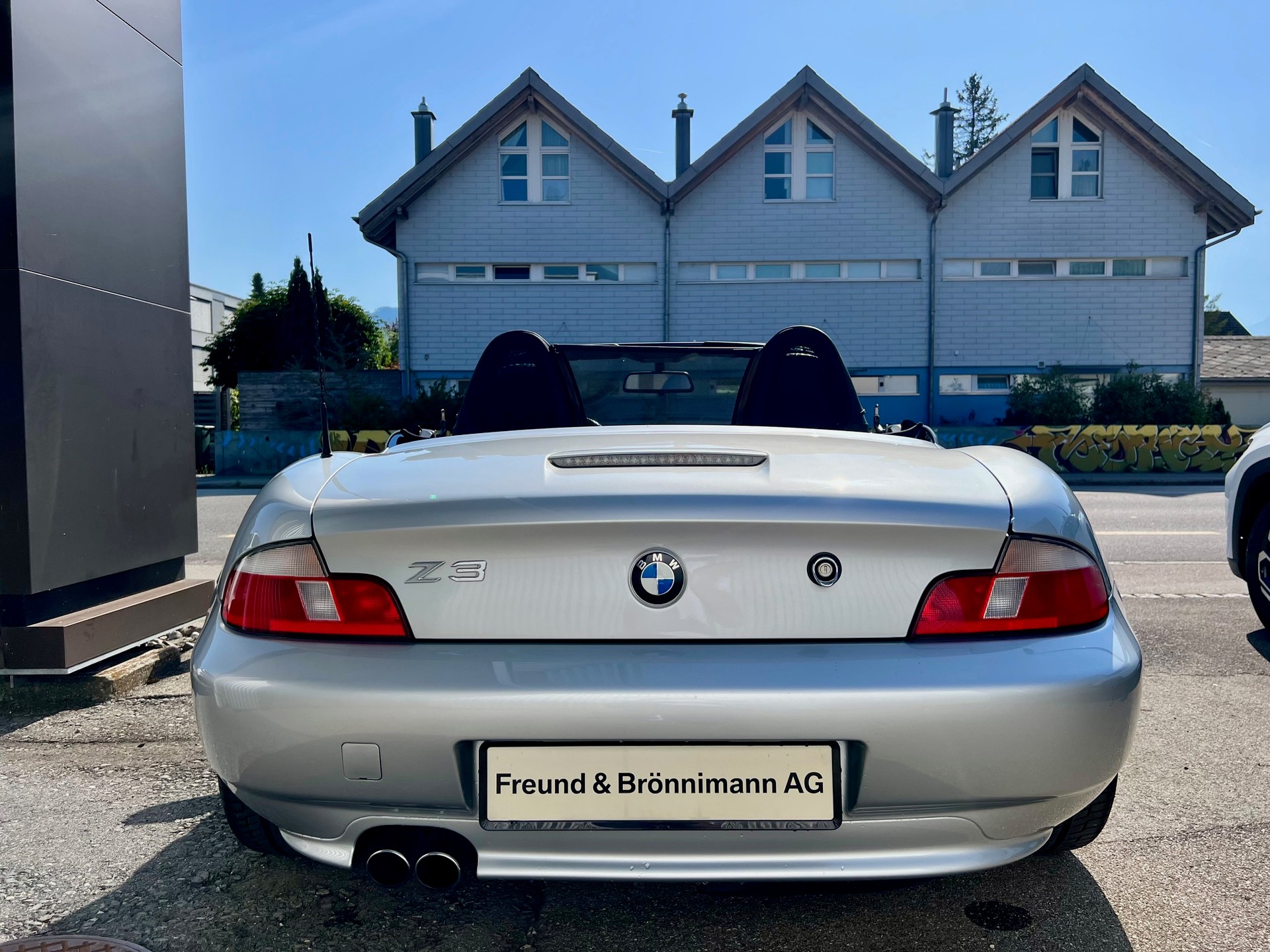 BMW Z3 3.0i Roadster-image-13