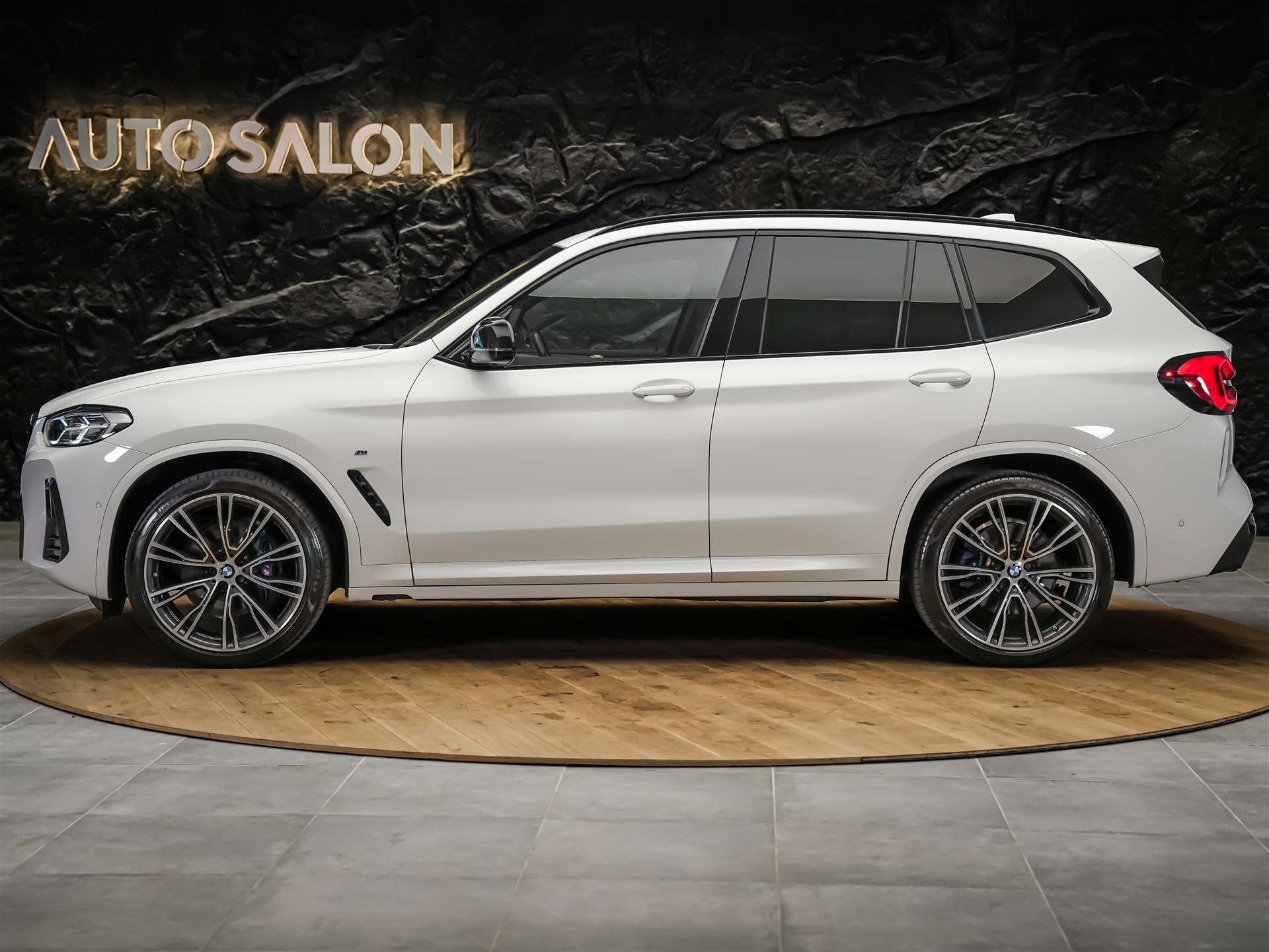 BMW X3 M40i Individual *21" Felgen*M-Sportfahrwerk*Adaptives LED*-showroom-element-1