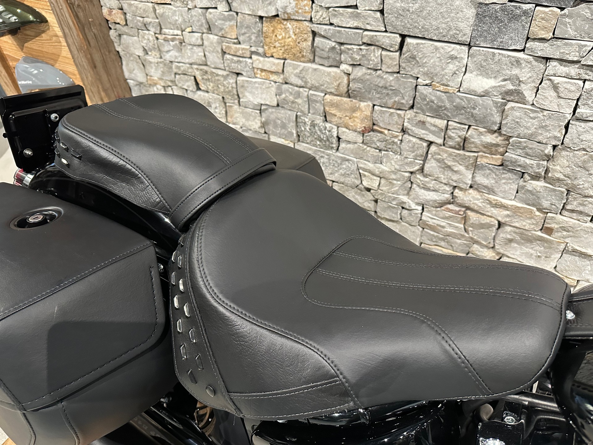 HARLEY-DAVIDSON FLHC Heritage Classic 117ci-image-8
