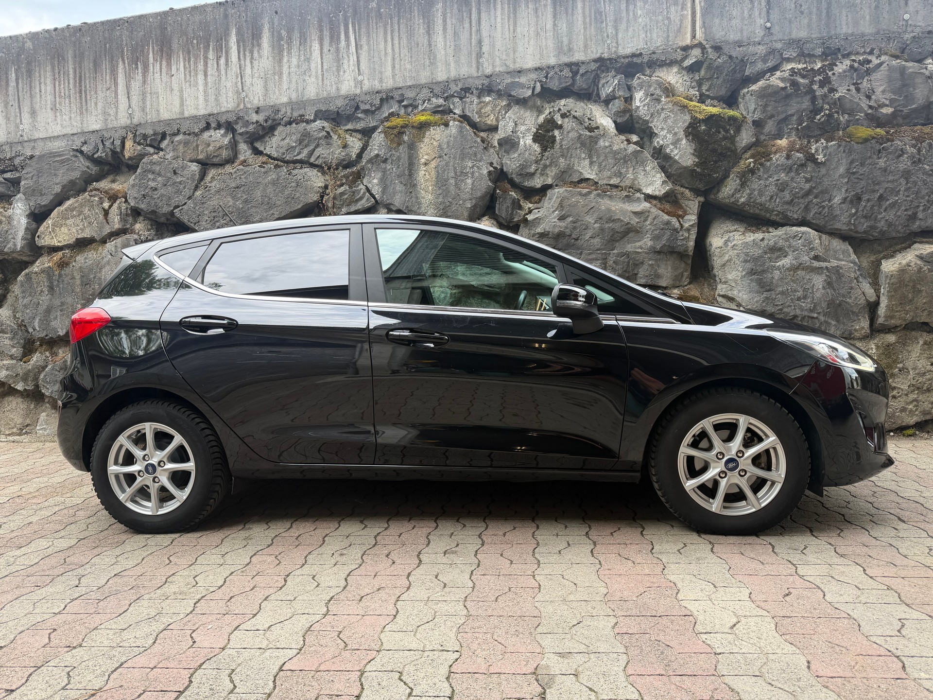 FORD Fiesta 1.1 SCTi Trend-image-5