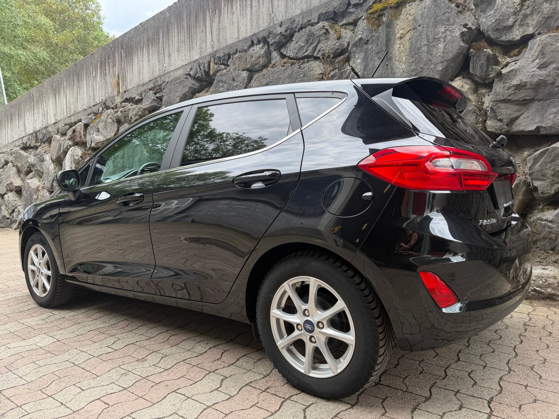 FORD Fiesta 1.1 SCTi Trend-image-2