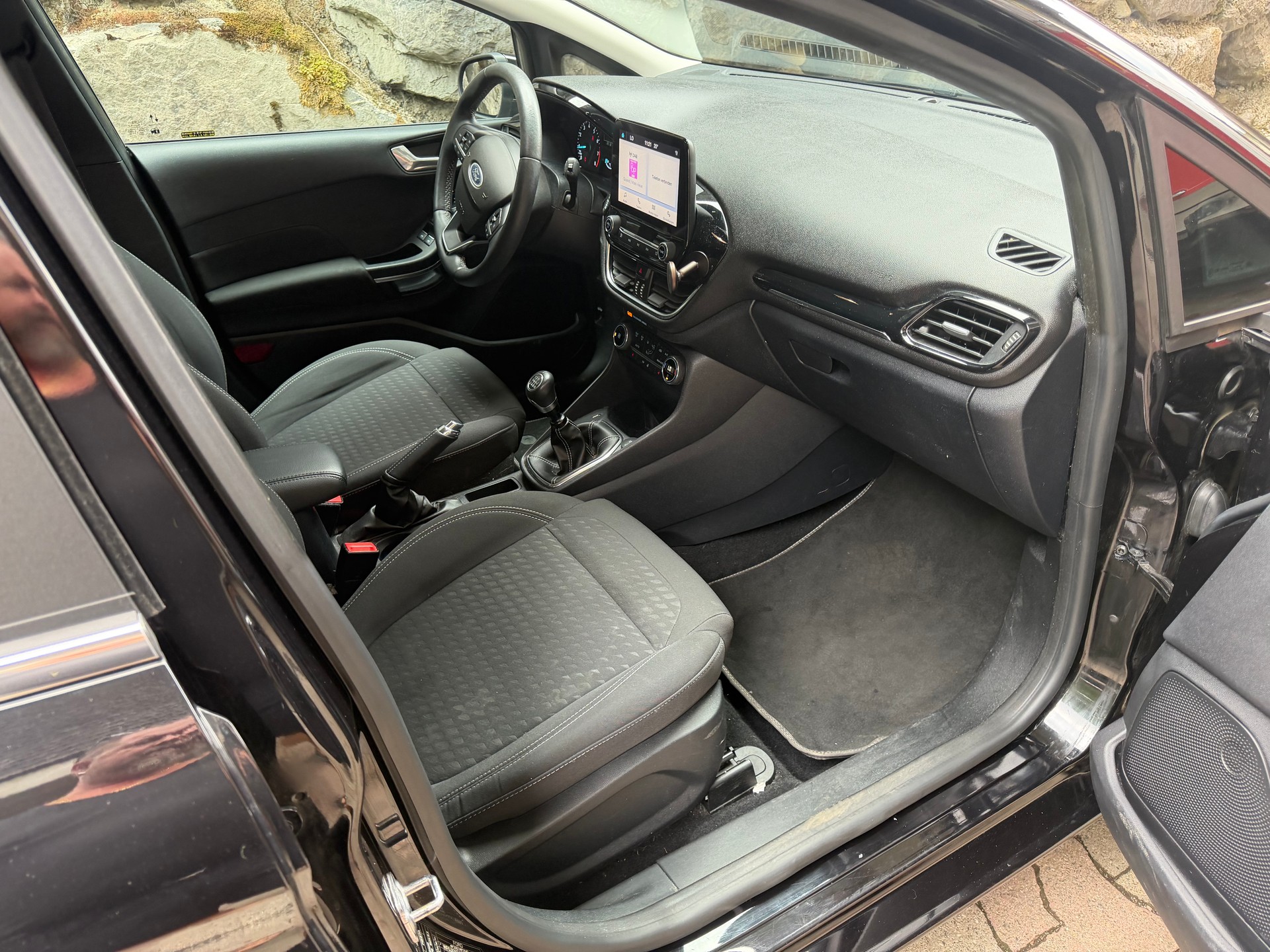 FORD Fiesta 1.1 SCTi Trend-image-7