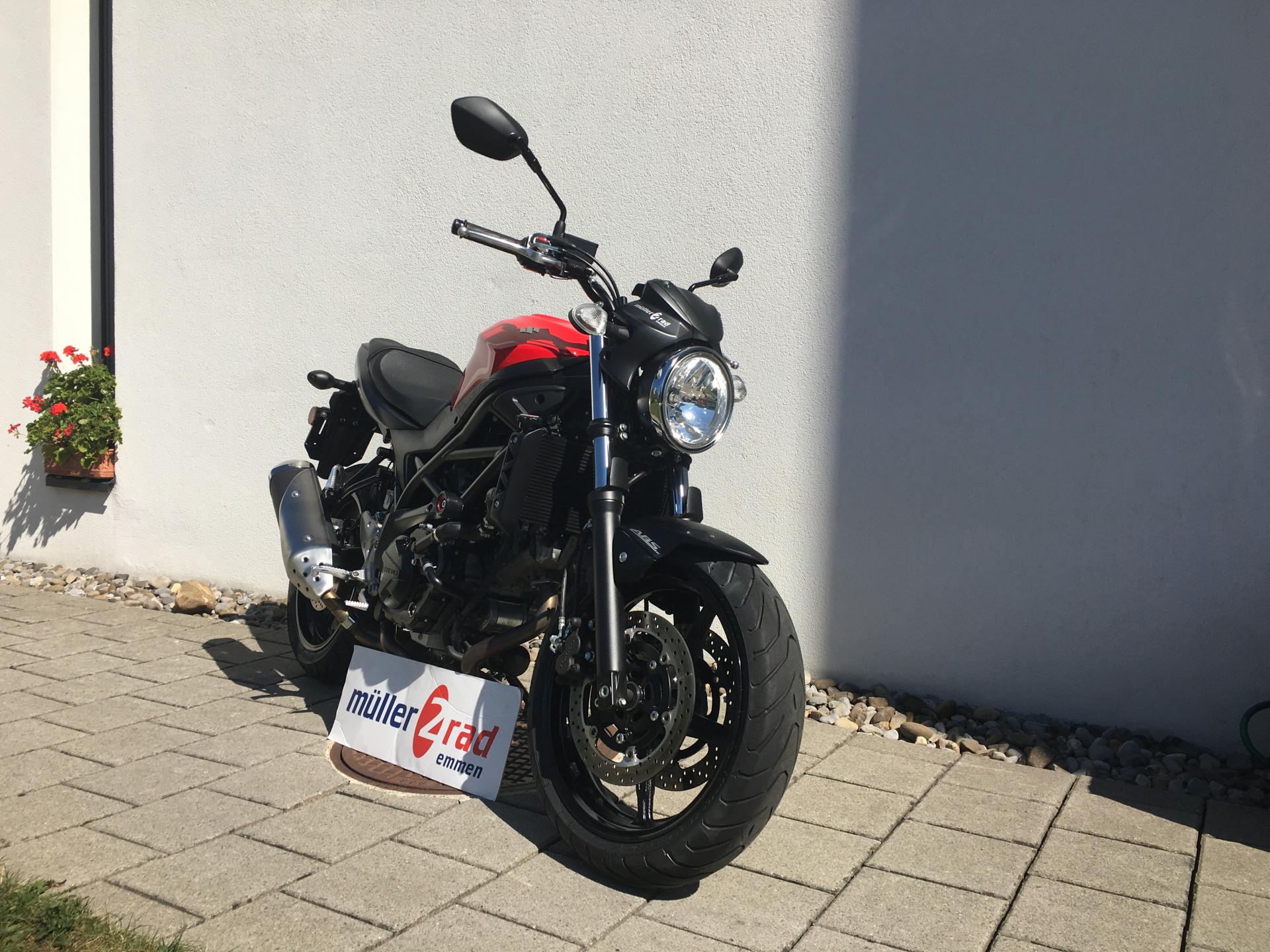 SUZUKI SV 650 U-image-1