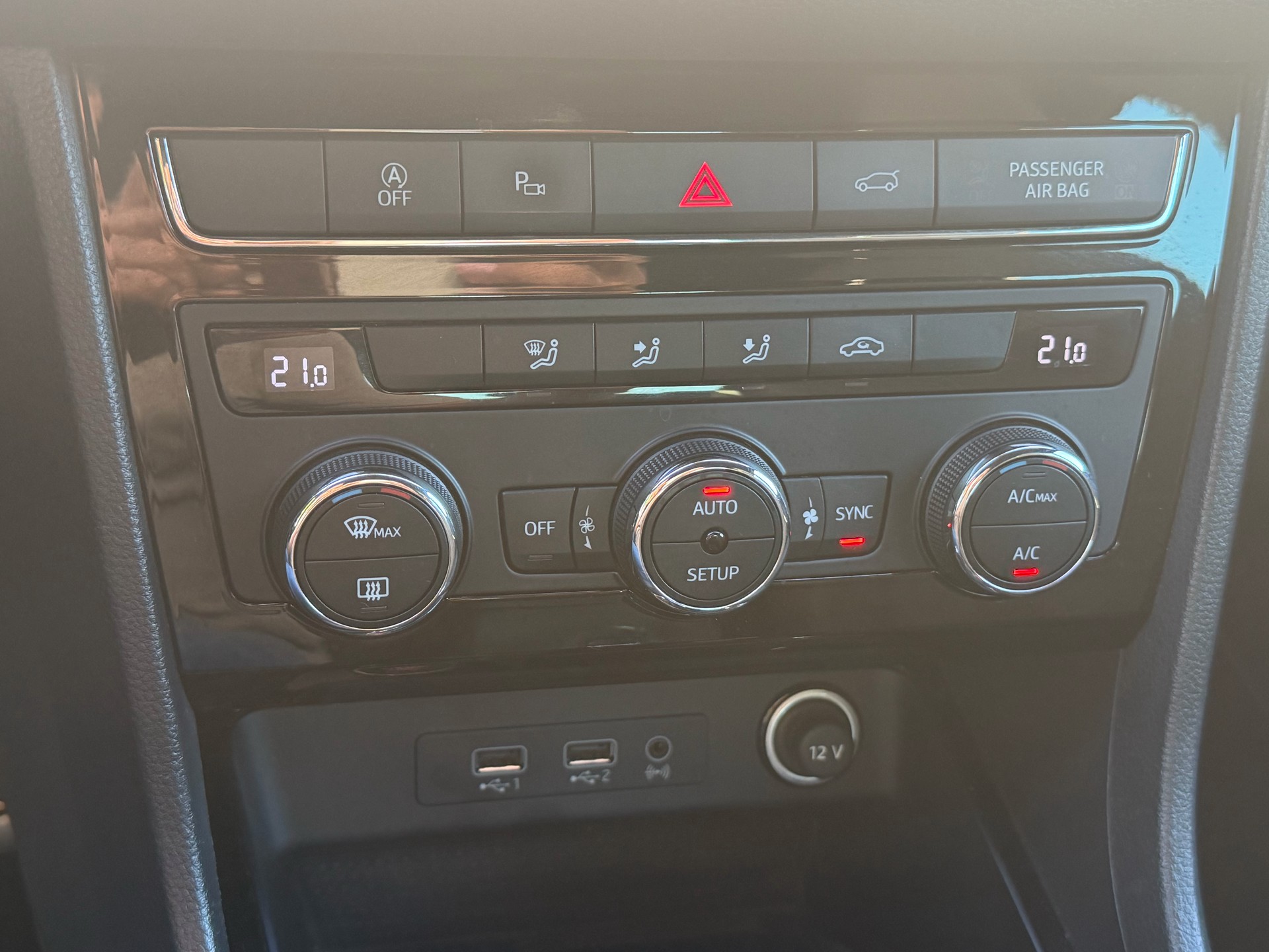 SEAT Ateca 2.0 TSI FR 4Drive DSG-image-16