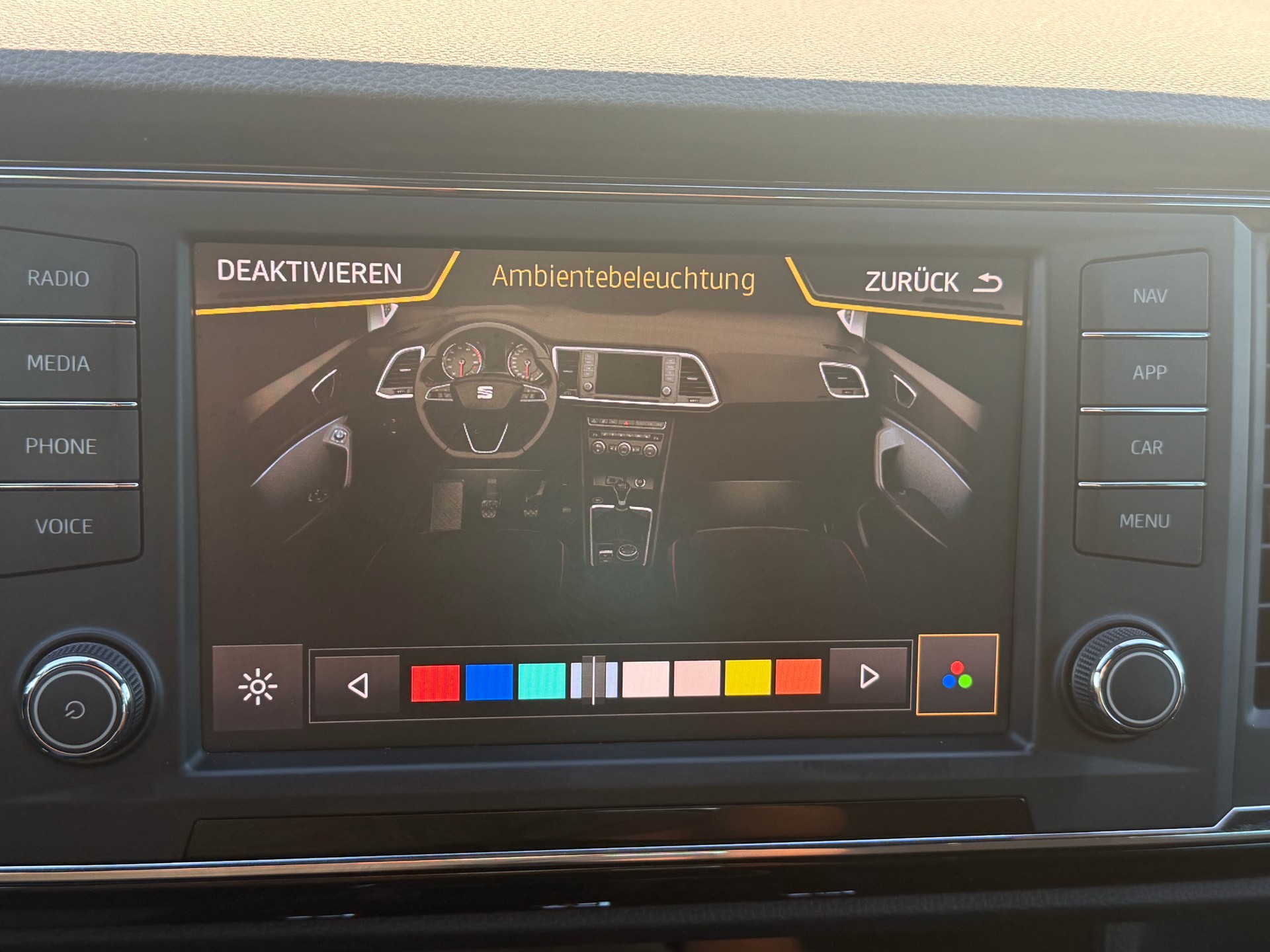 SEAT Ateca 2.0 TSI FR 4Drive DSG-image-24