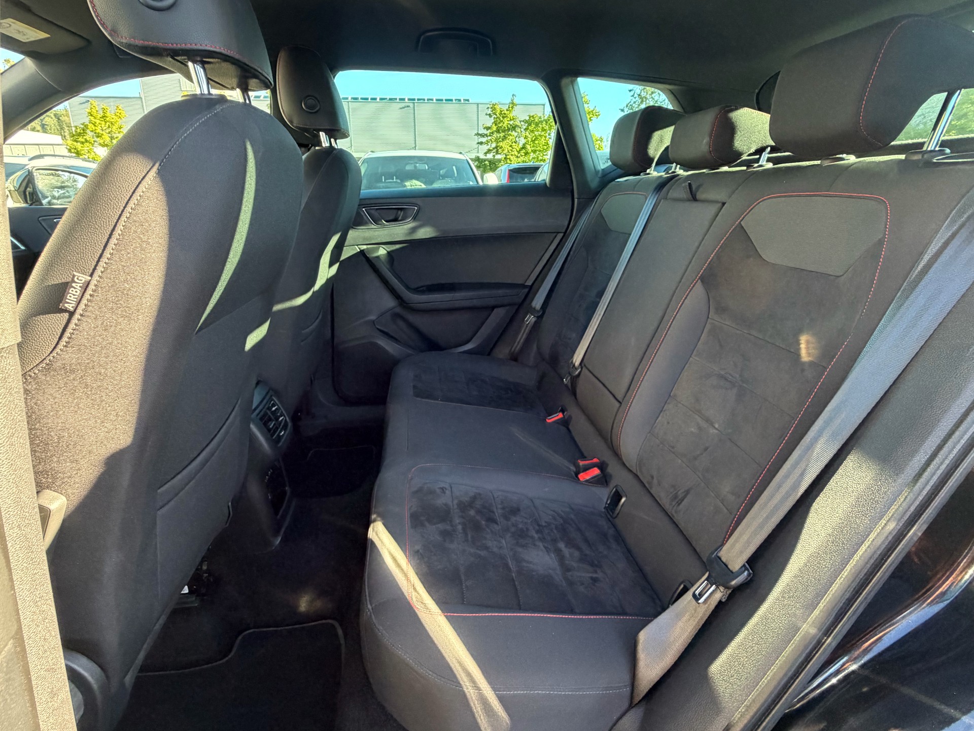 SEAT Ateca 2.0 TSI FR 4Drive DSG-image-9
