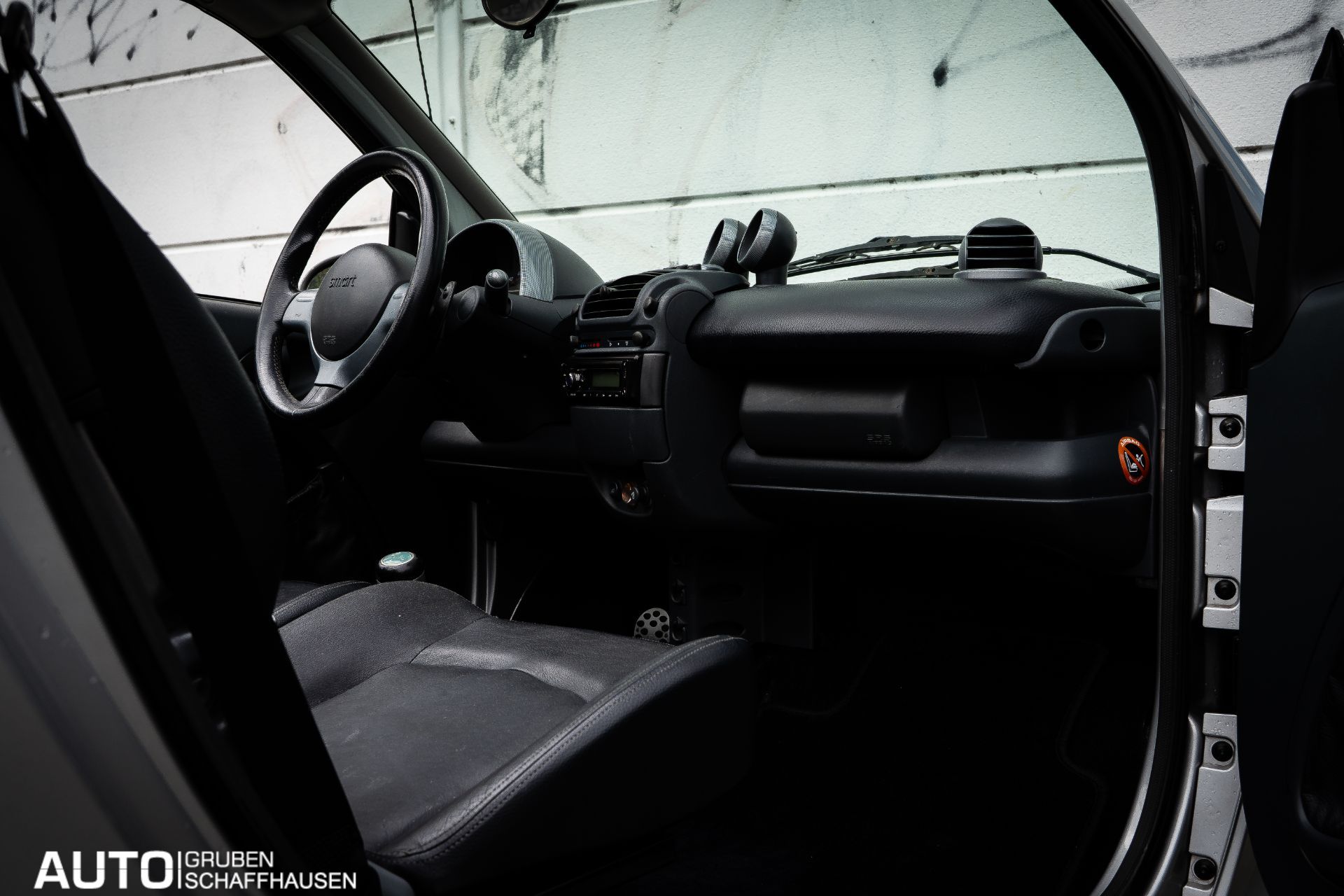 SMART brabus Fortwo Cabrio-image-14