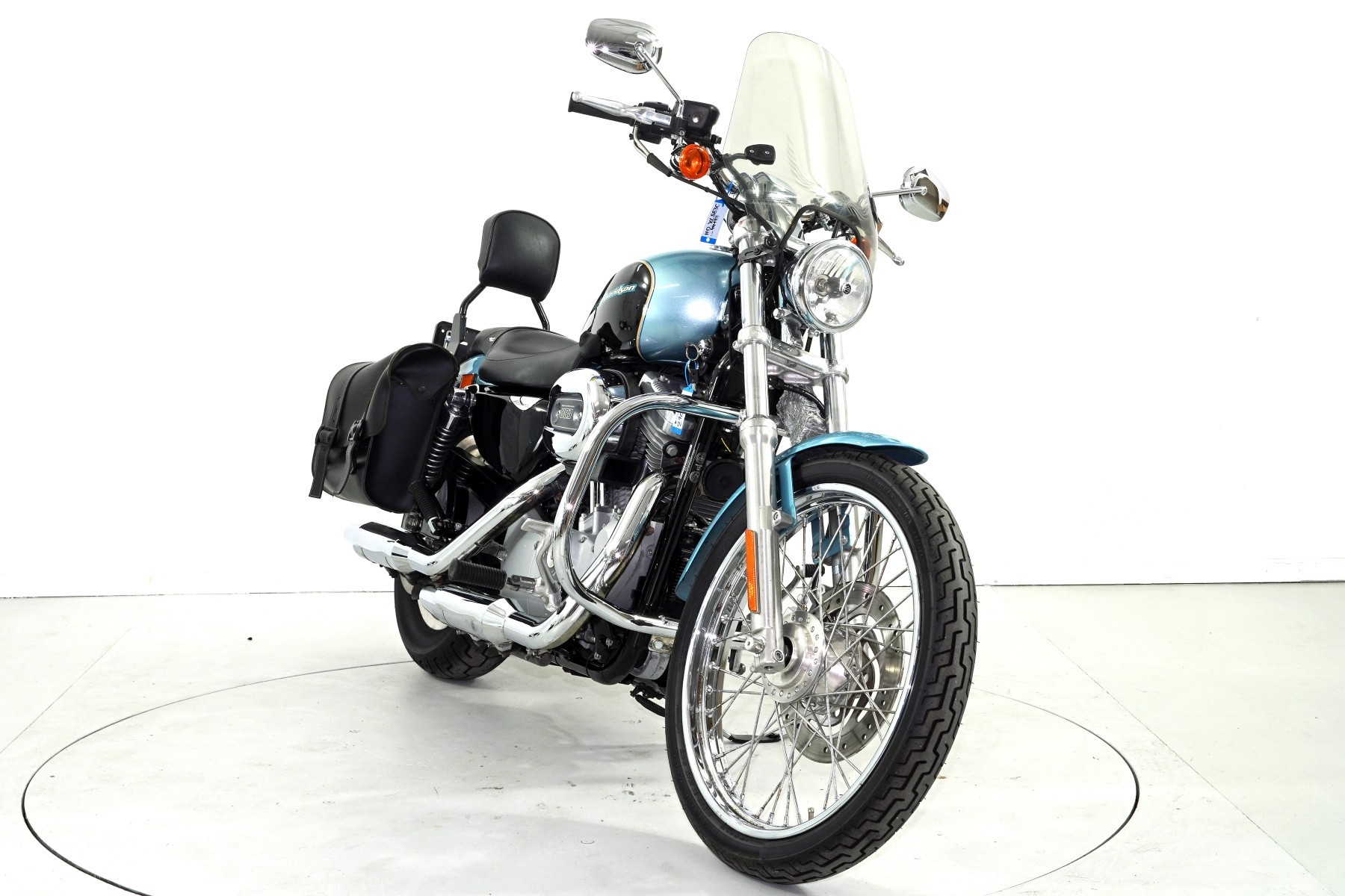 HARLEY-DAVIDSON XL 883C-image-1
