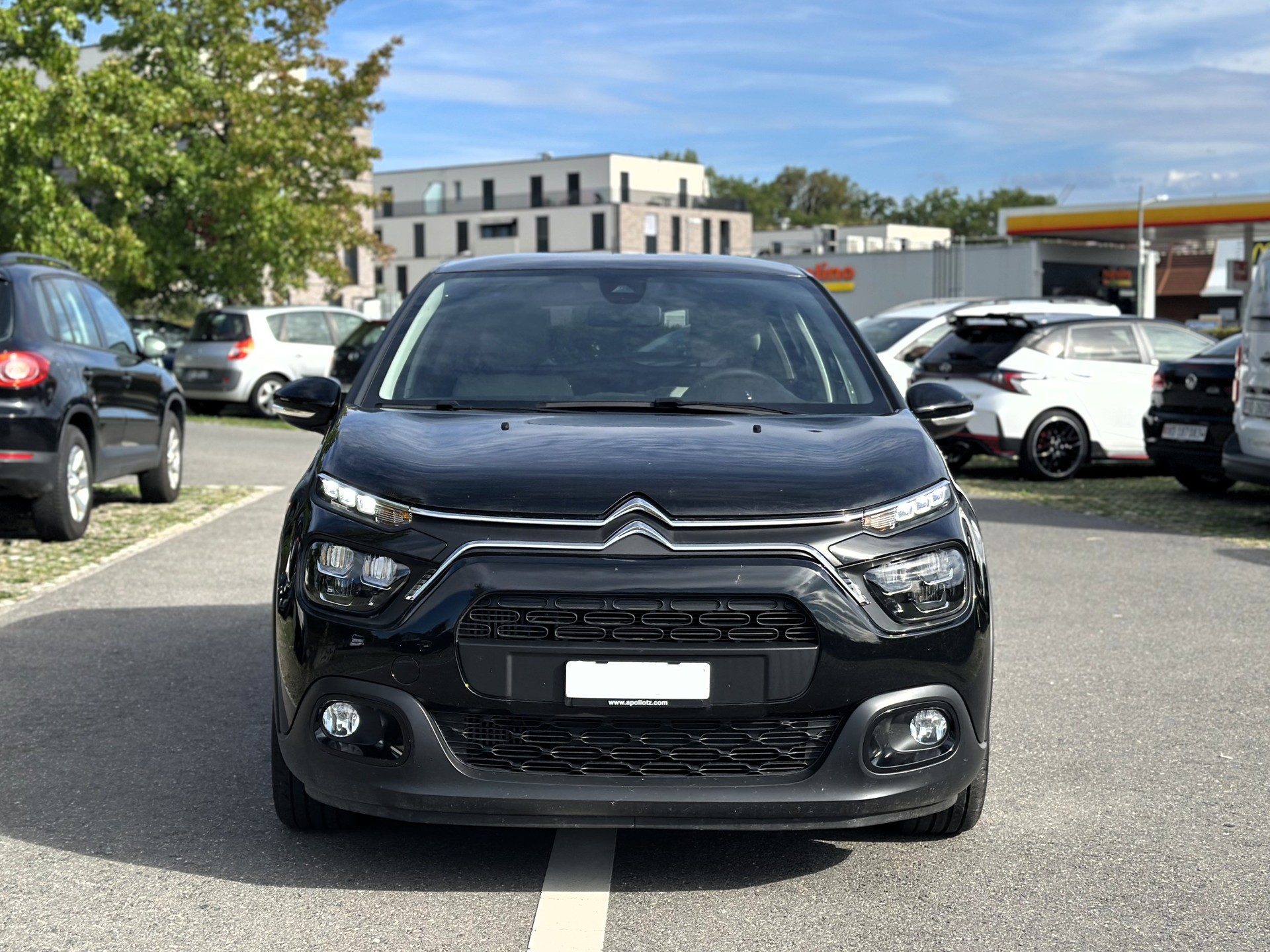 CITROEN C3 1.2i PureTech Elle EAT6-showroom-element-1