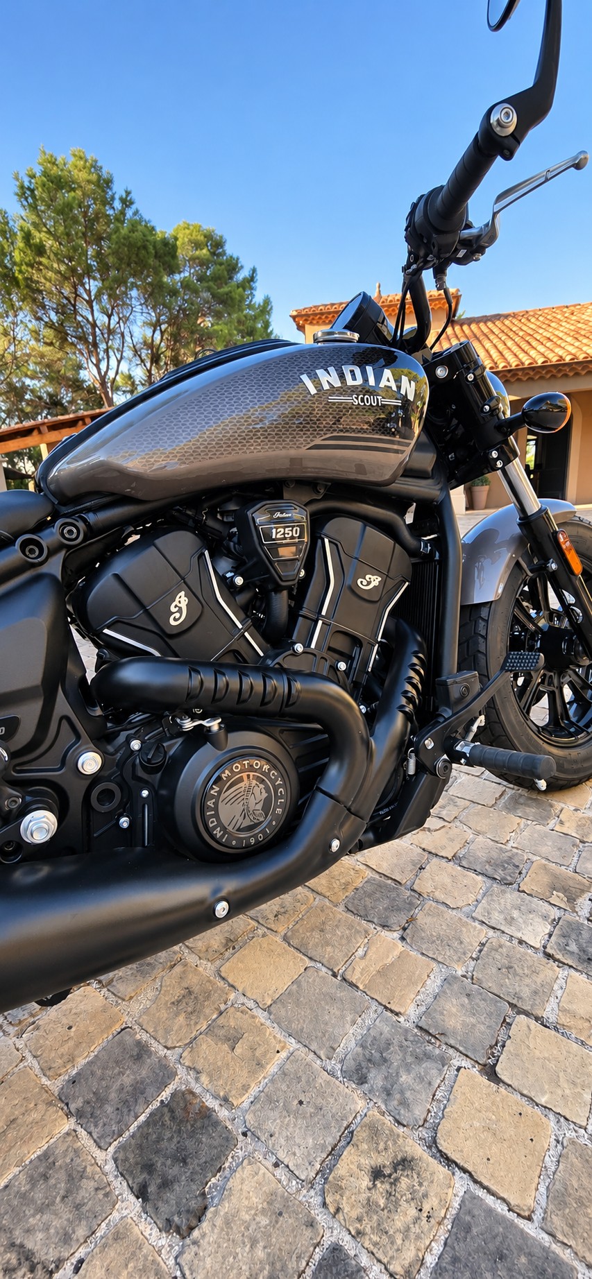 INDIAN Scout Bobber-image-2