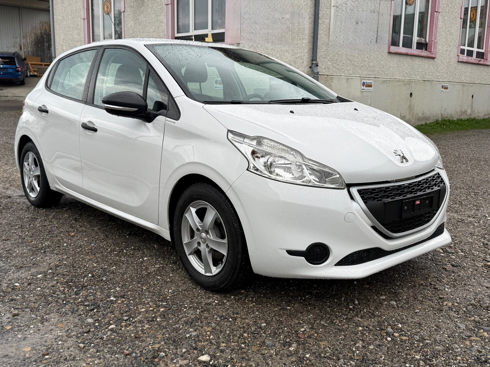 PEUGEOT 208 1.2 VTI Active