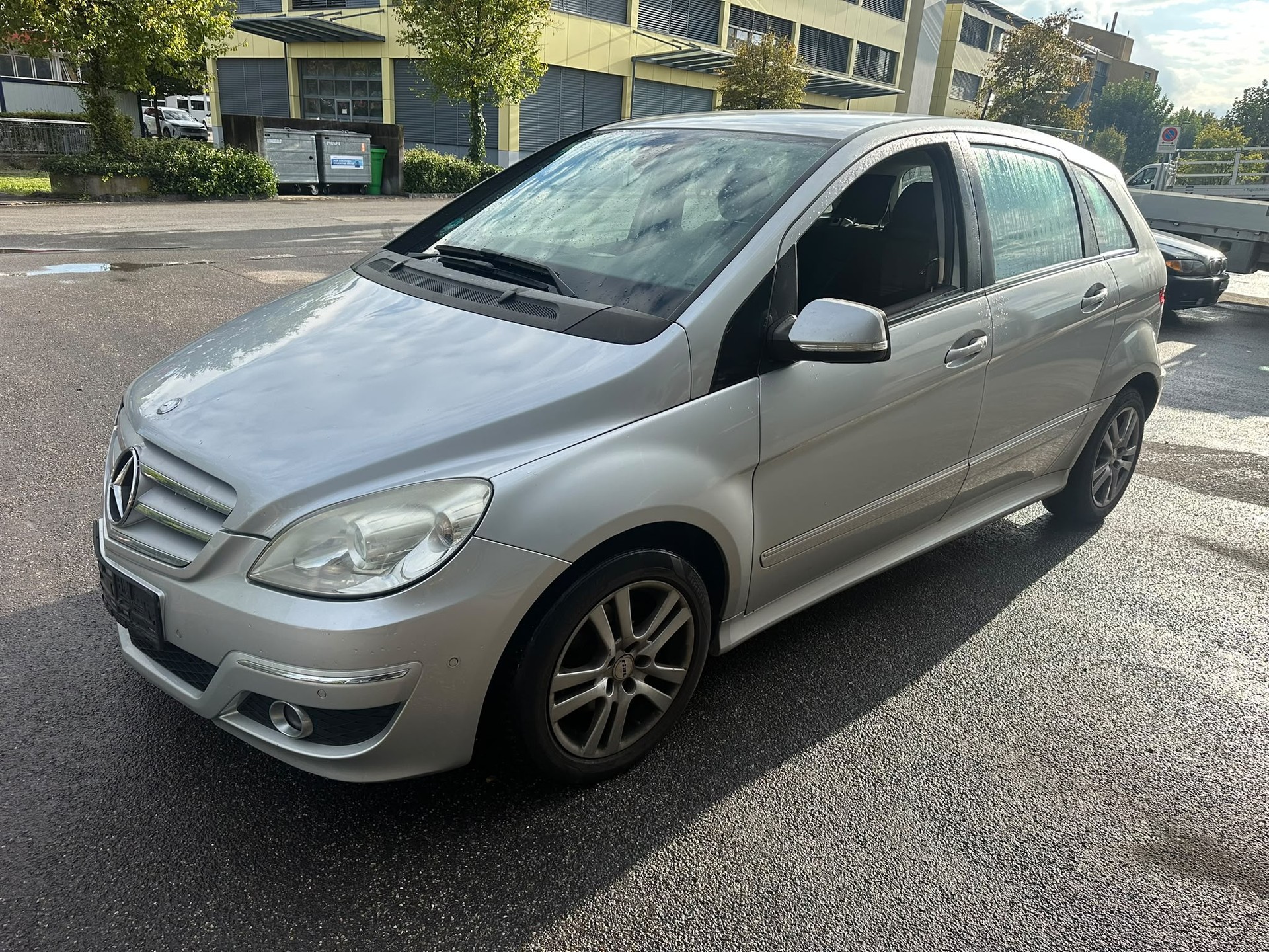 MERCEDES-BENZ B 180 CDI Autotronic-showroom-element-1