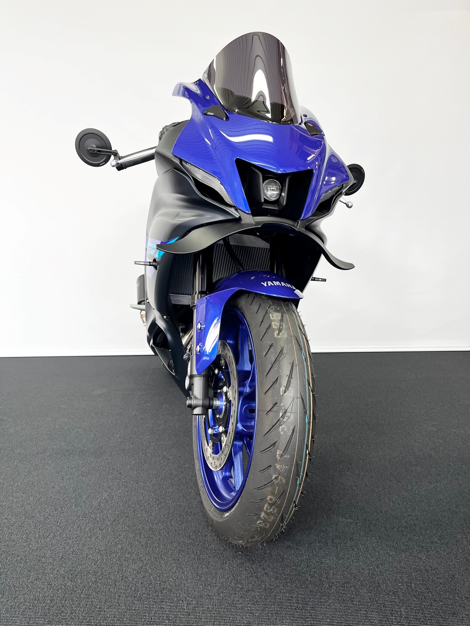 YAMAHA YZF-R7-image-3