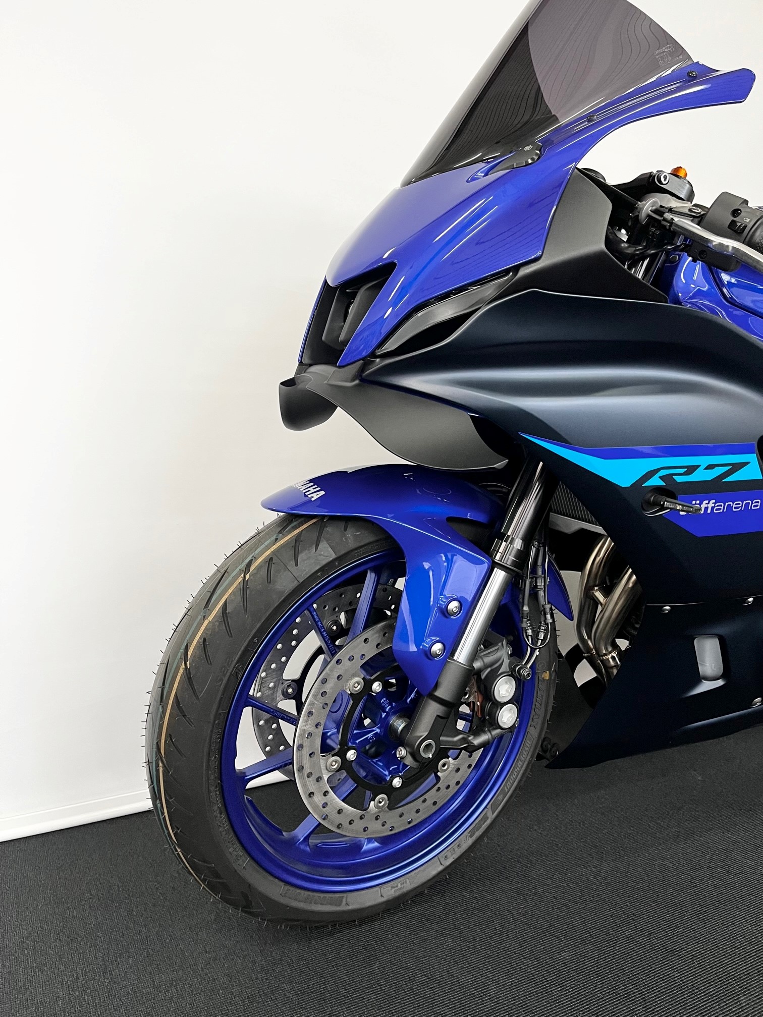 YAMAHA YZF-R7-image-6