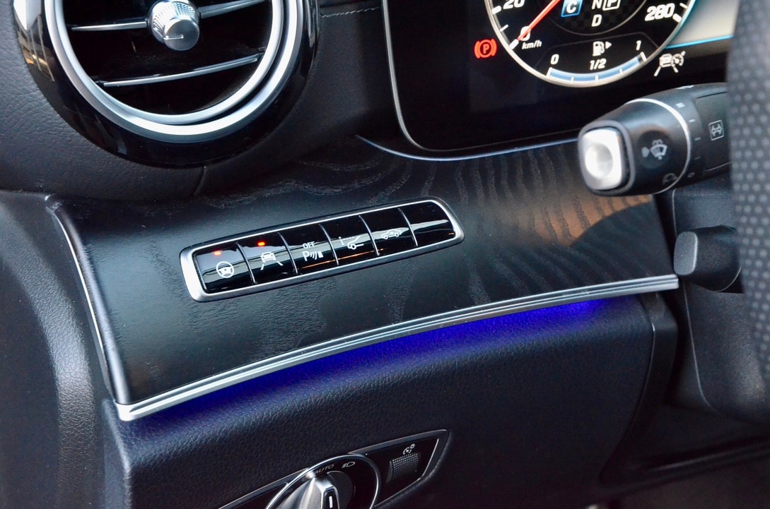 MERCEDES-BENZ E 53 AMG 4Matic+ Speedshift MCT-showroom-element-3
