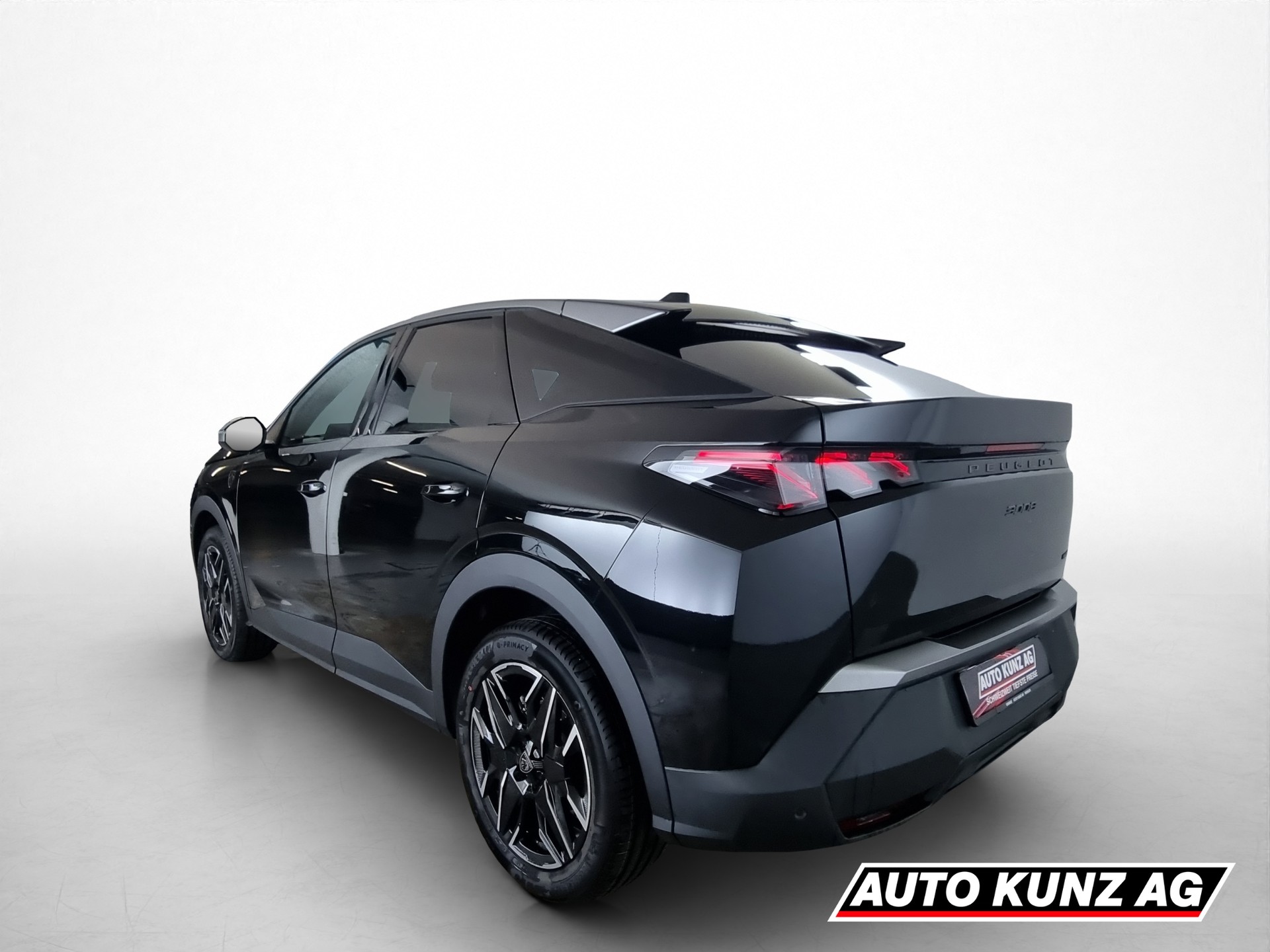 PEUGEOT 3008 145 1.2 Hybrid GT Automat-showroom-element-3