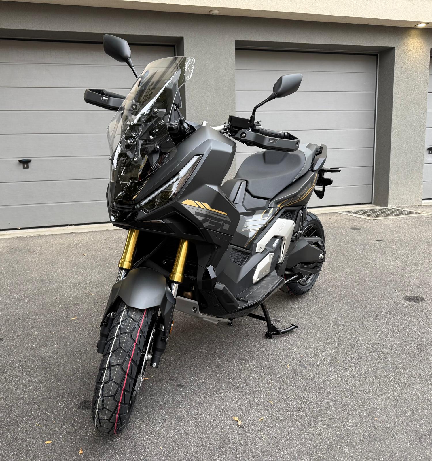 HONDA X-ADV 750 Edition 2027