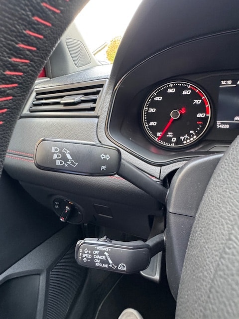 SEAT Ibiza 1.0 EcoTSI DSG Swiss FR-image-18
