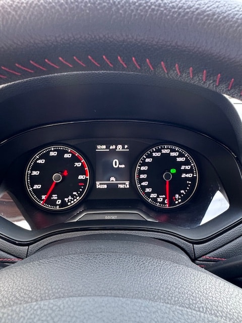 SEAT Ibiza 1.0 EcoTSI DSG Swiss FR-image-9