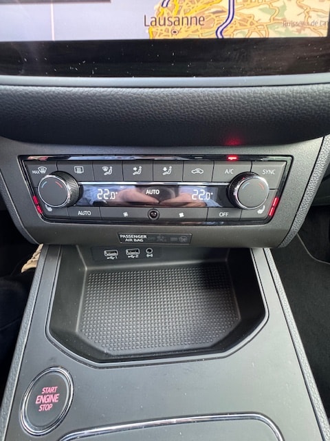 SEAT Ibiza 1.0 EcoTSI DSG Swiss FR-image-12