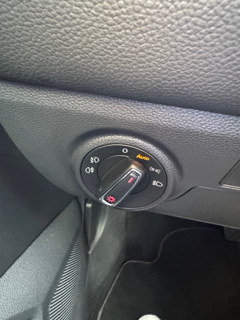 SEAT Ibiza 1.0 EcoTSI DSG Swiss FR-image-19