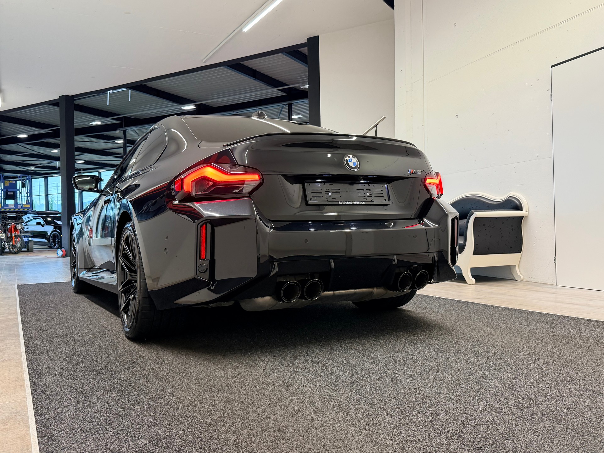 BMW M2 Steptronic-image-8
