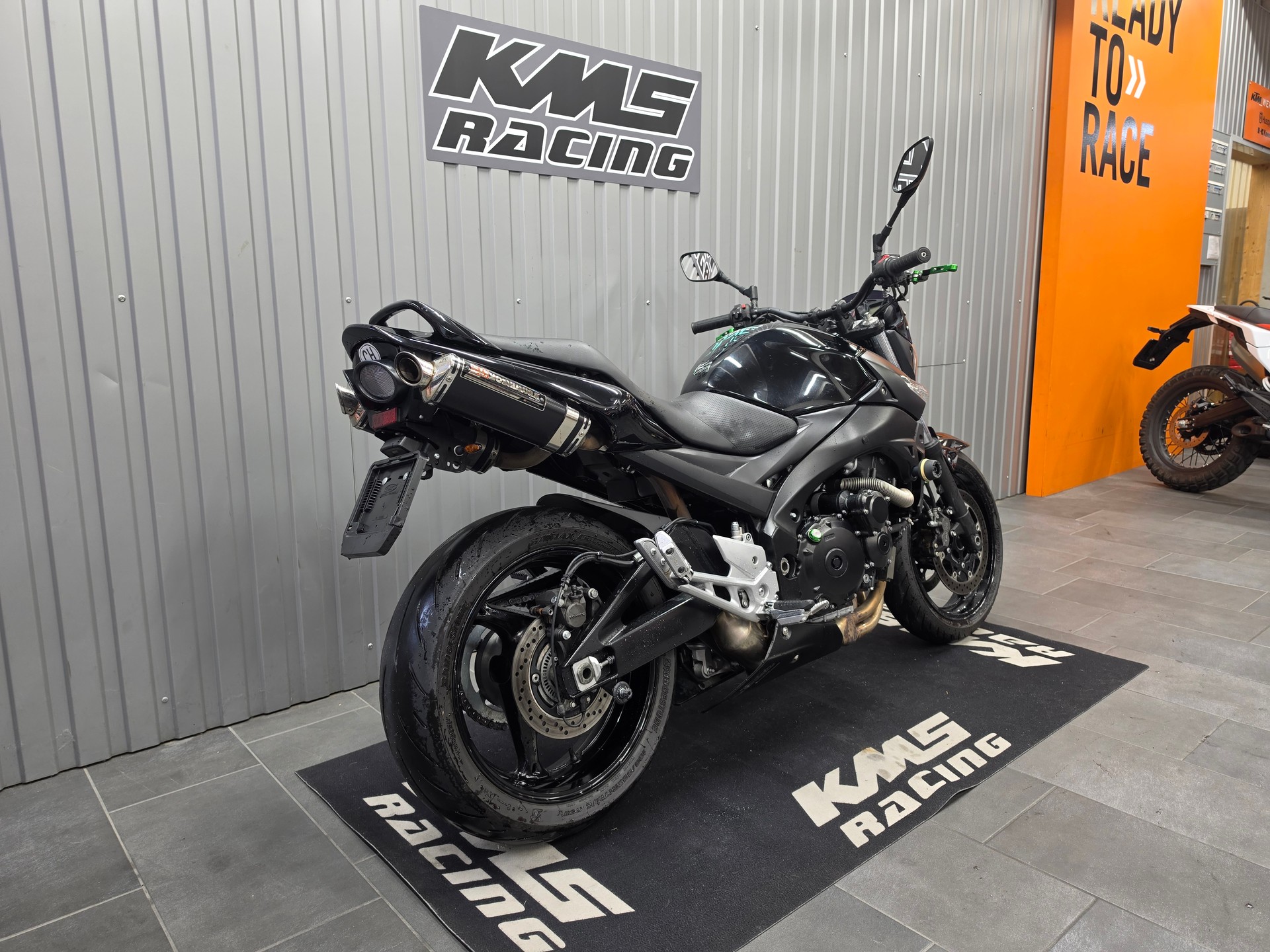 SUZUKI GSR 600 ABS K8-image-2
