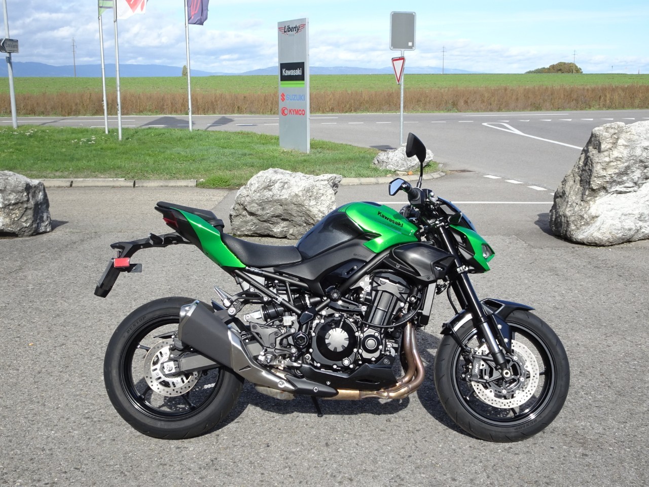 KAWASAKI Z 900-image-0