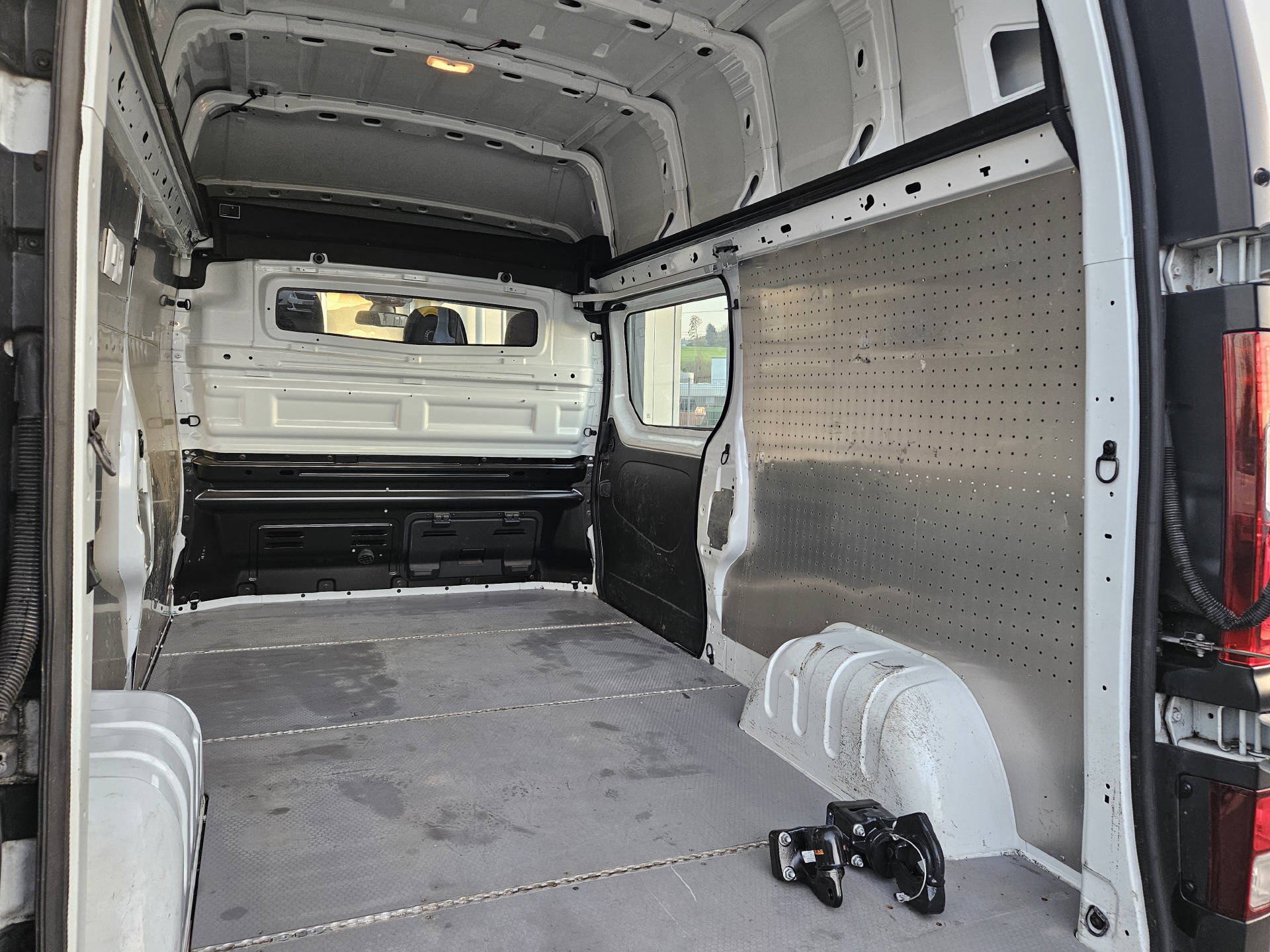 RENAULT Trafic Kaw. 2.9 t L2 H2 1.6 dCi 125 TwinTurbo *Hochdach*Standheizung*Optimal für Netzbautechnik*-image-15