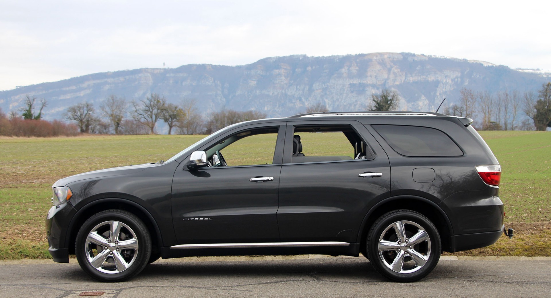 DODGE Durango 5.7 V8 Hemi Citadel AWD-image-23