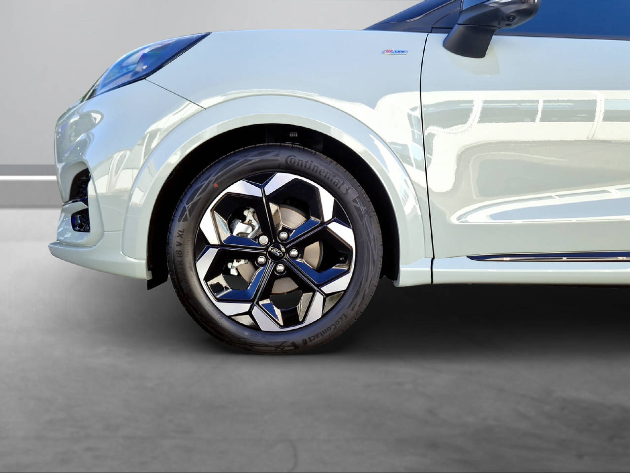 FORD Puma 1.0 EcoB Hybrid 125 ST-Line X-showroom-element-1