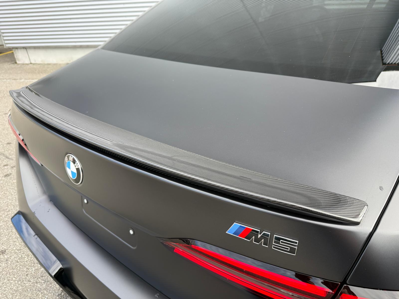 BMW M5 xDrive-image-11