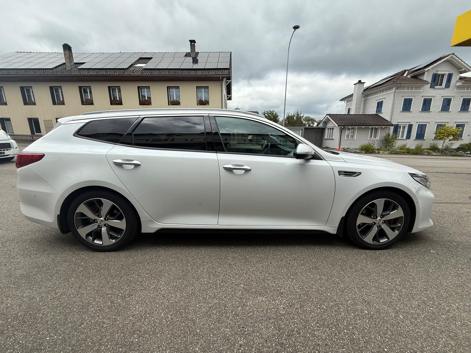 KIA Optima SW 2.0 T-GDI Style GT Automat-image-3