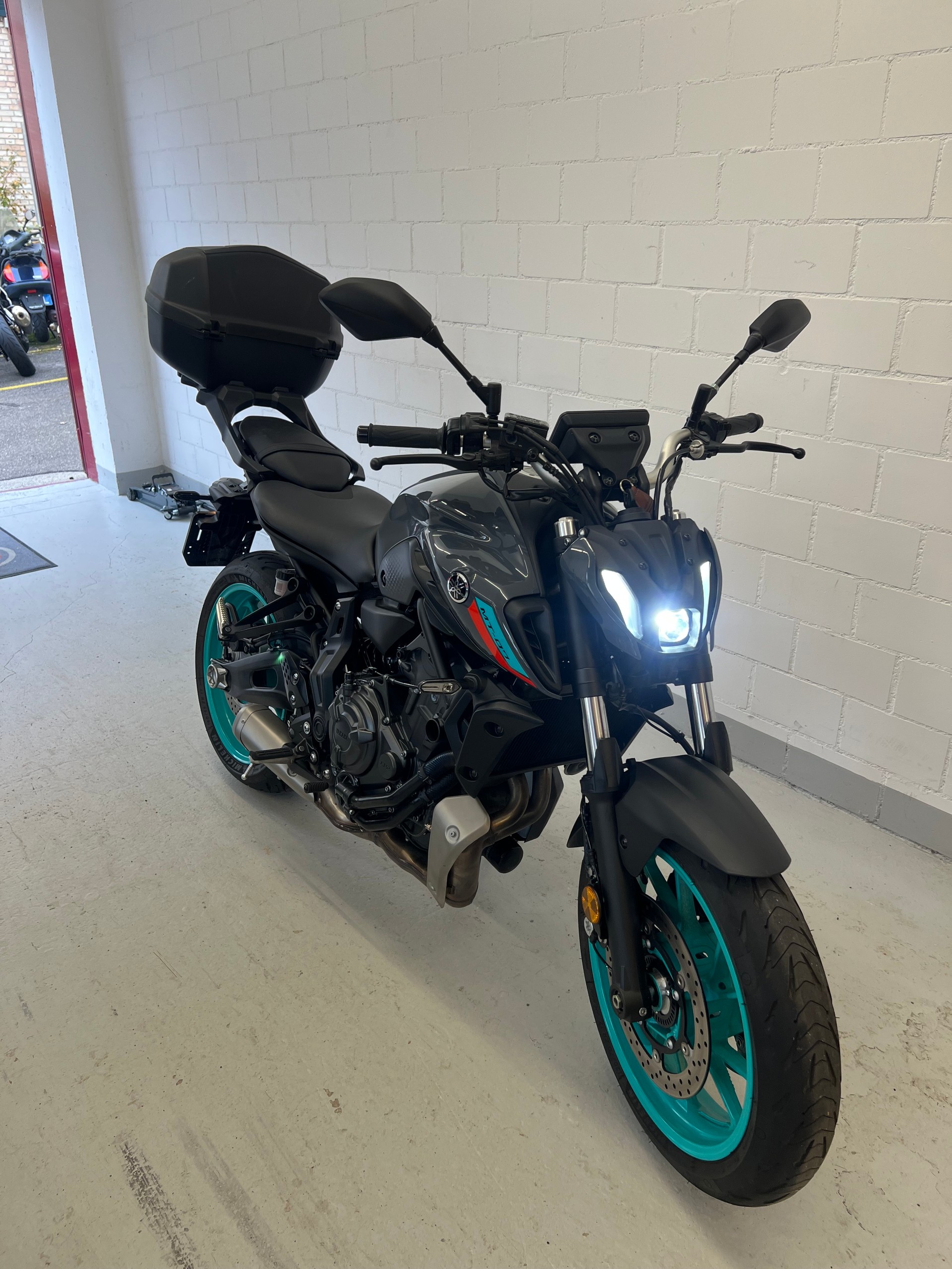YAMAHA MT-07-image-9