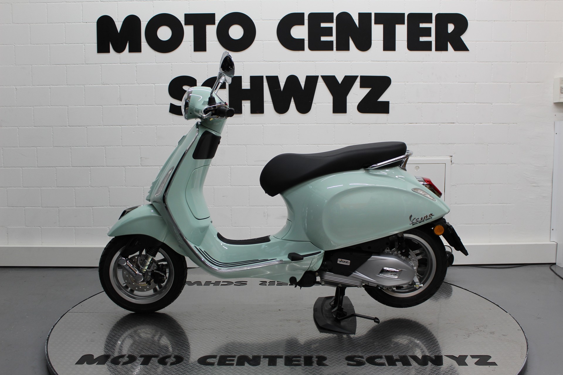 PIAGGIO Vespa 125 Primavera ABS-image-4