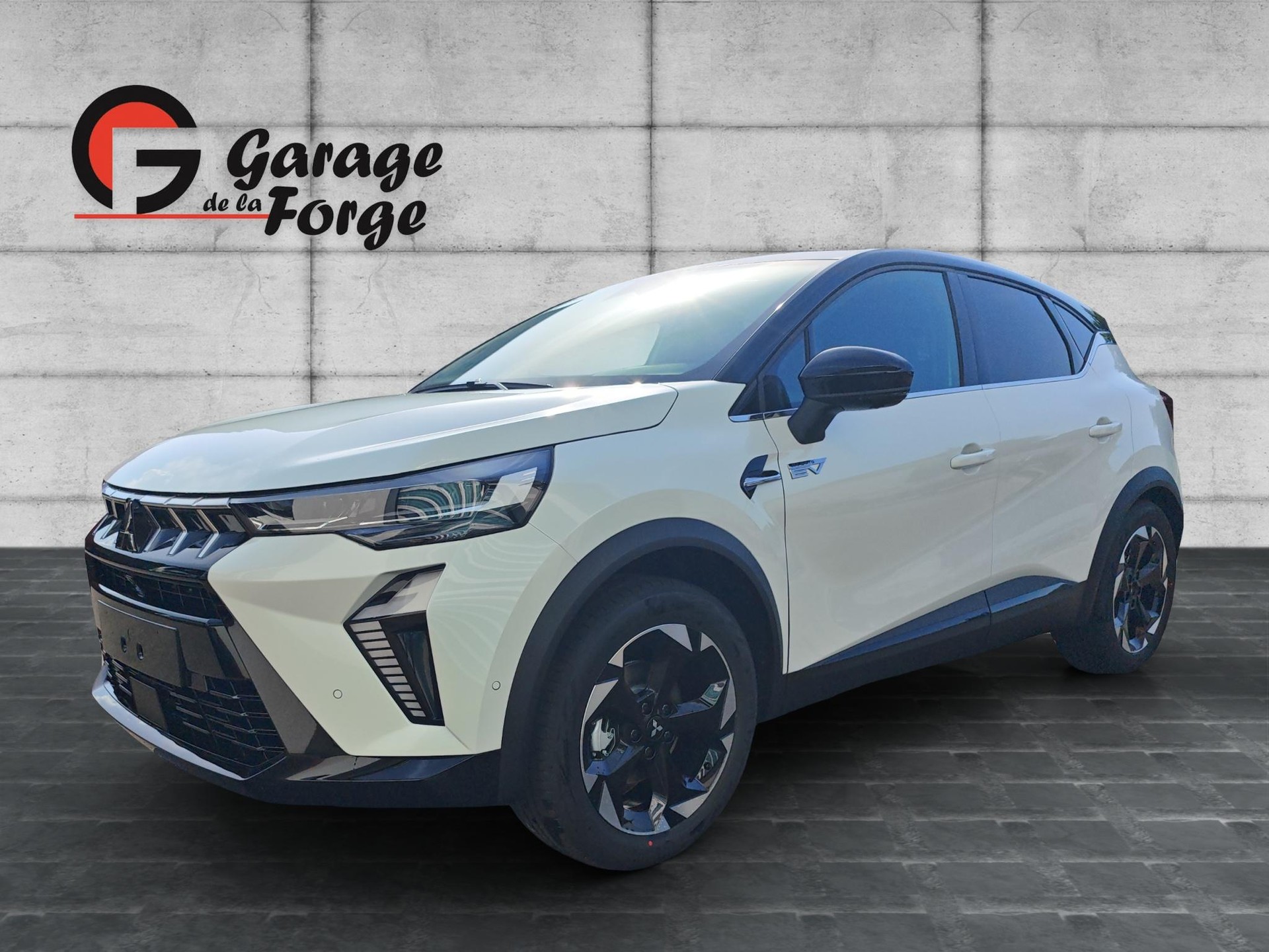 MITSUBISHI ASX 1.8 HEV Instyle-image-2