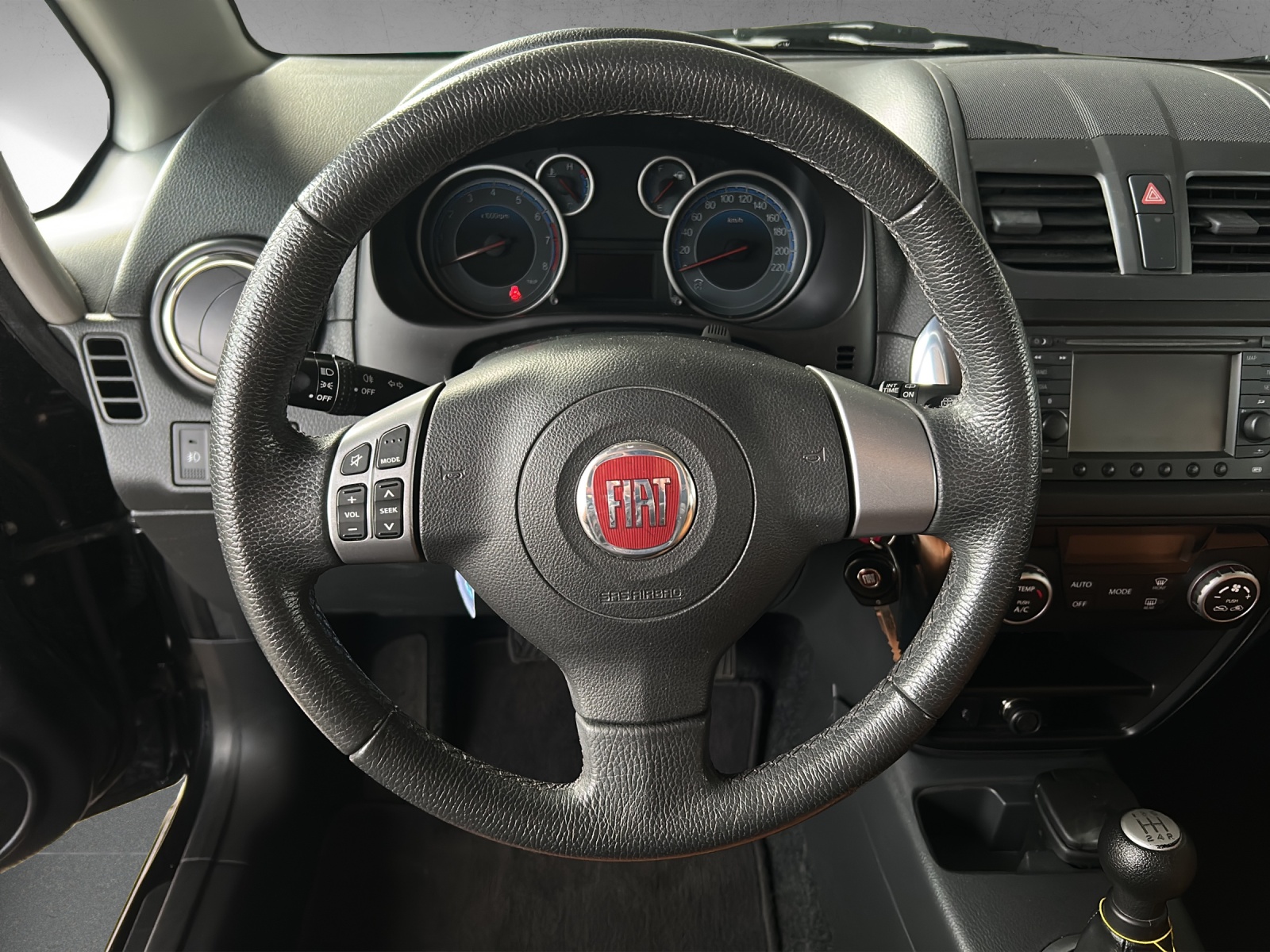 FIAT Sedici 1.6 4WD Luxury-image-6