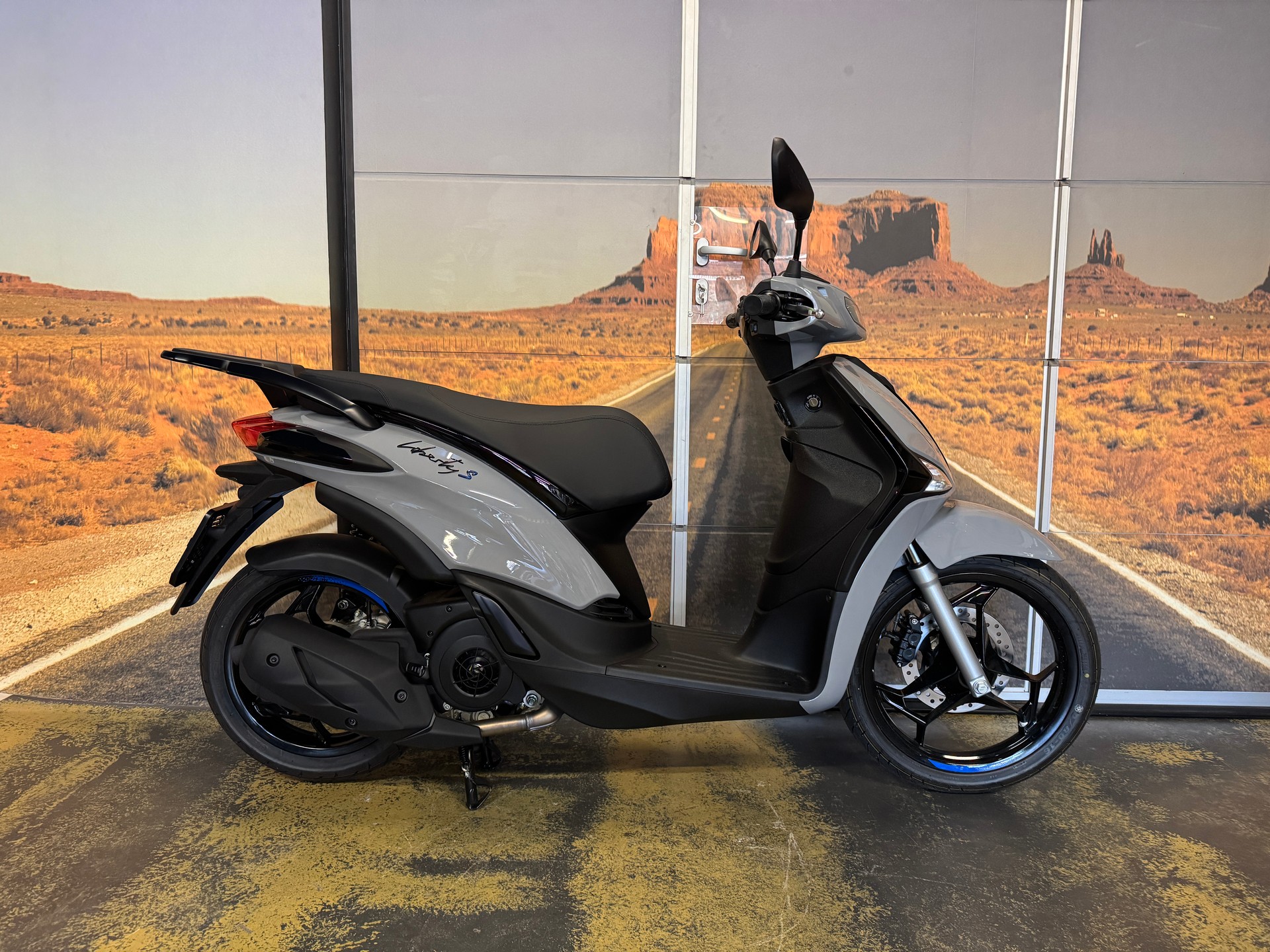 PIAGGIO Liberty 125 Sport E5+-image-0
