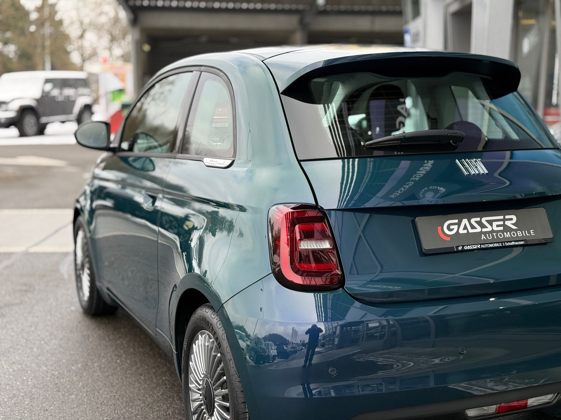 FIAT 500 1.0 FireFly MHD Torino-showroom-element-2