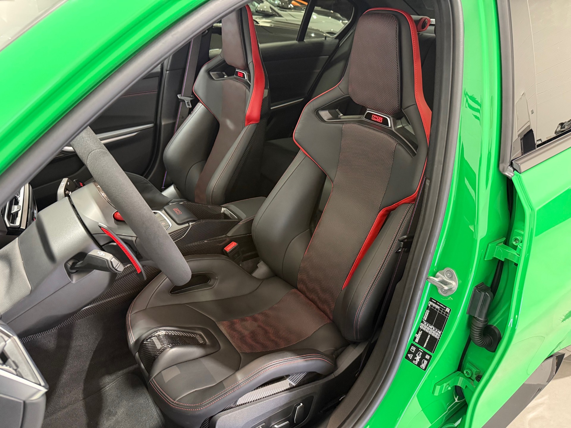 BMW M3 CS Signal Green-image-14