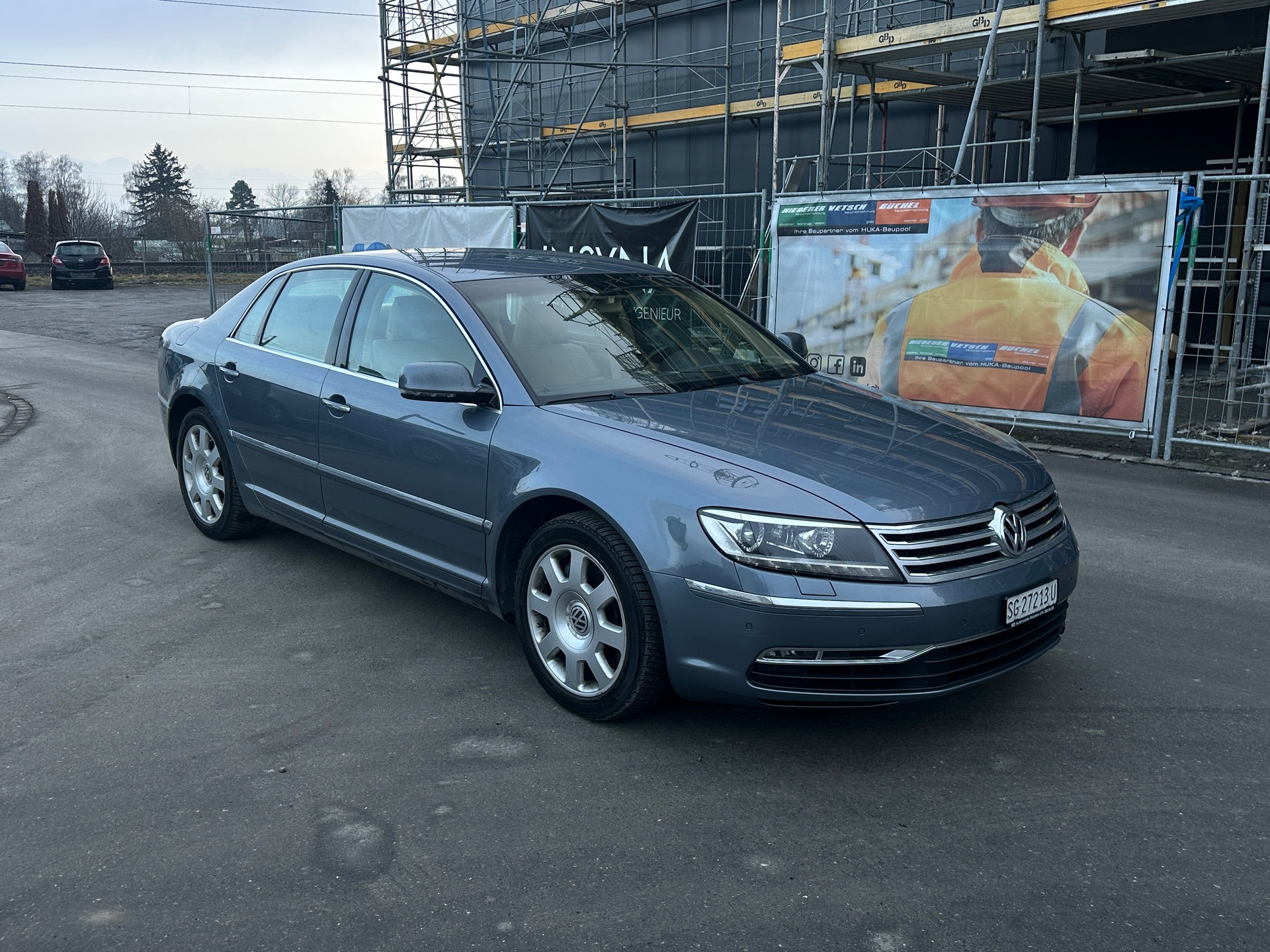 VW Phaeton 3.0 TDi V6 4Motion Tiptronic-image-2