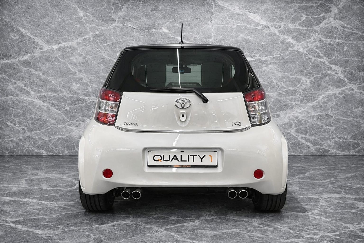 TOYOTA iQ 1.33 Dual VVT-i Linea Sol Premium Multidrive-image-6