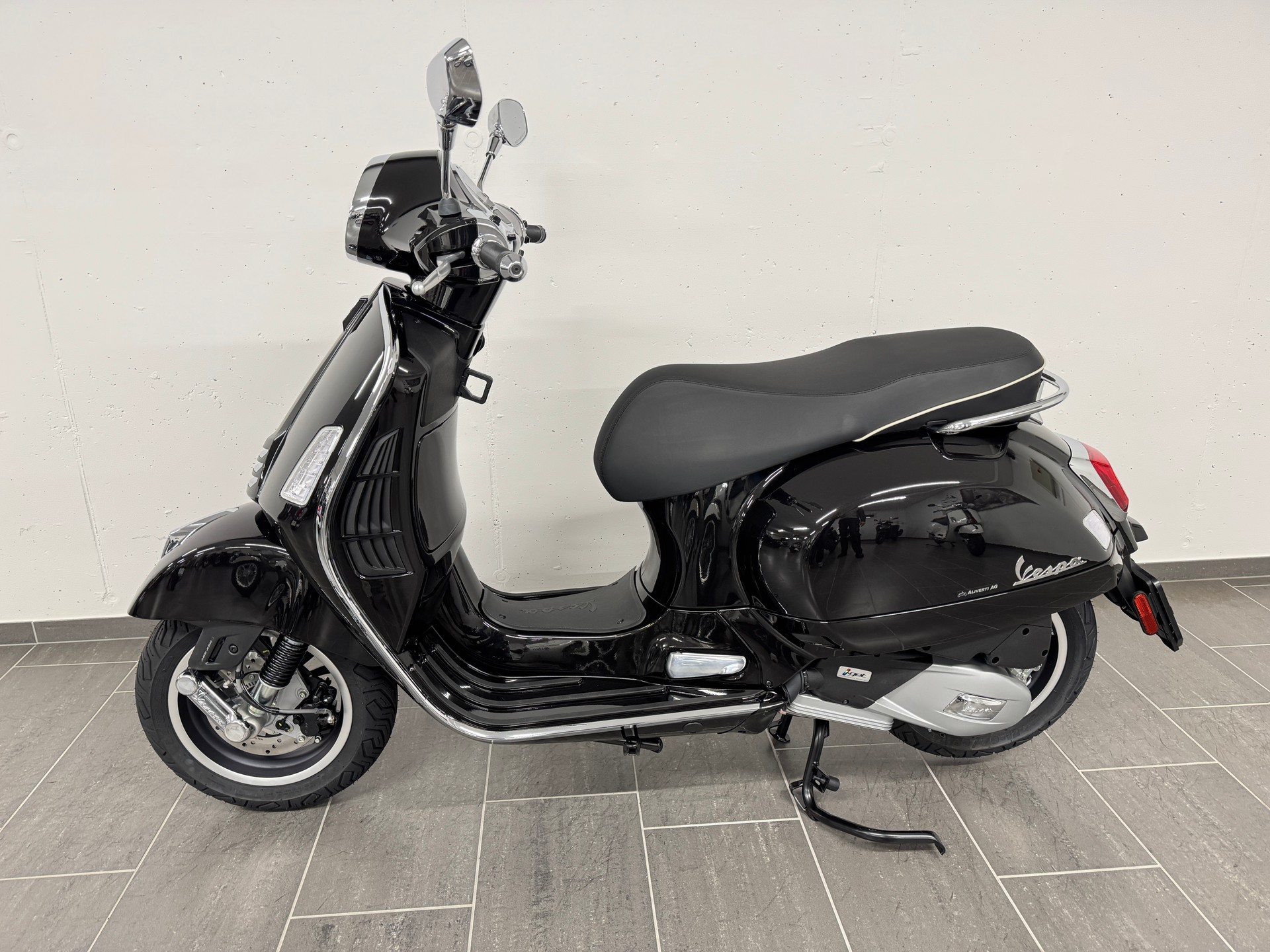 PIAGGIO Vespa GTS 125 Super RST Euro 5+